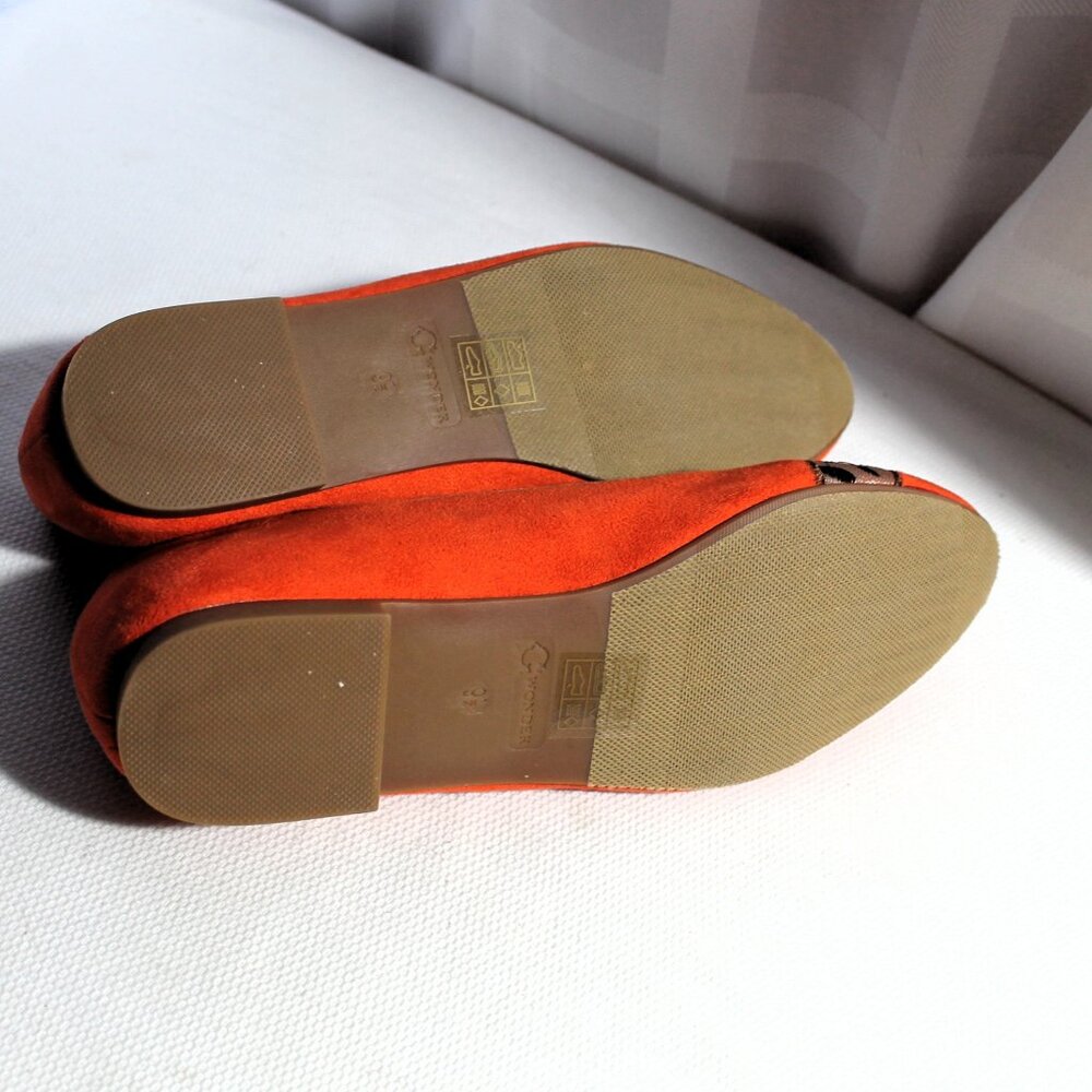 C. Wonder Orange Giraffe Flats, 9.5 NWOB - Picture 7 of 8